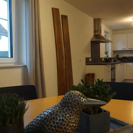 Haus Redi Apartment