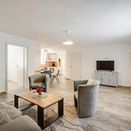 Haus Redi Apartment *