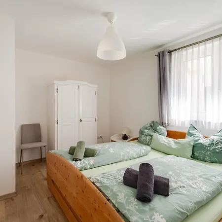 Haus Redi Apartment *